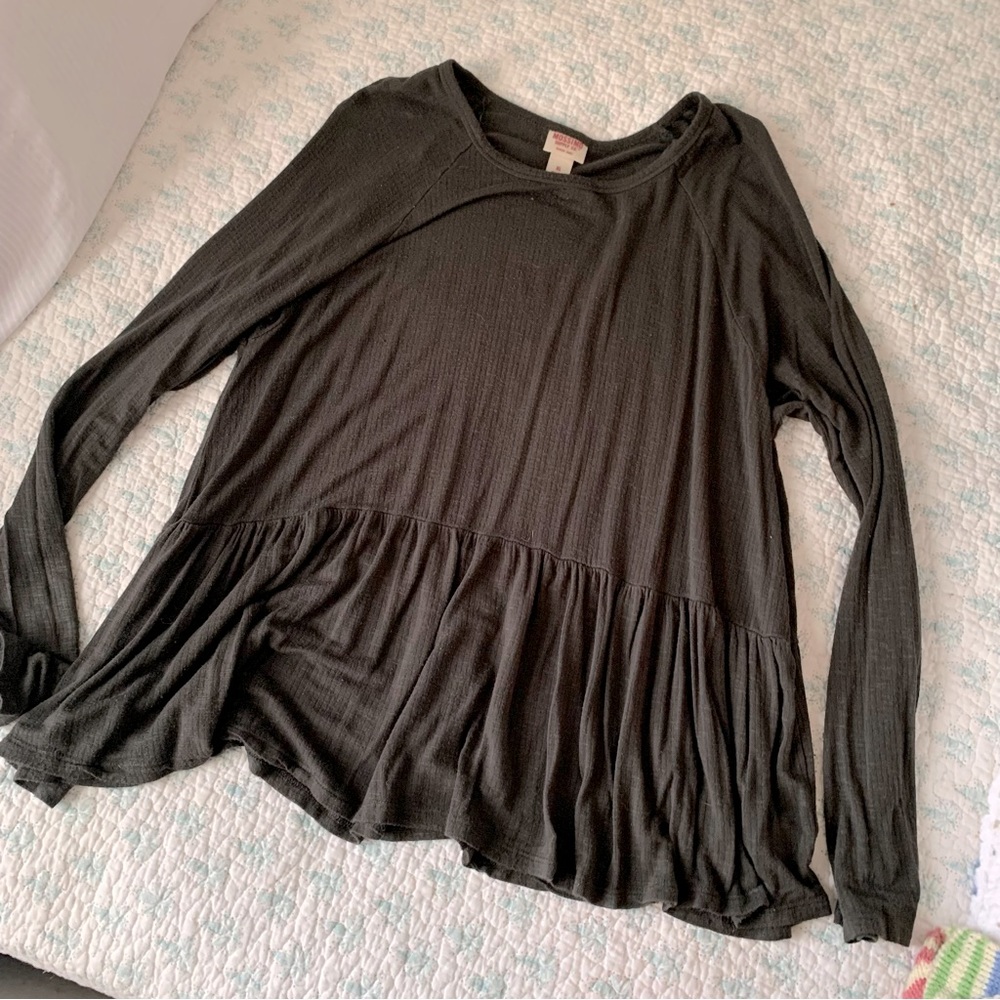 💜3/$9 Cozy Green Peplum Top